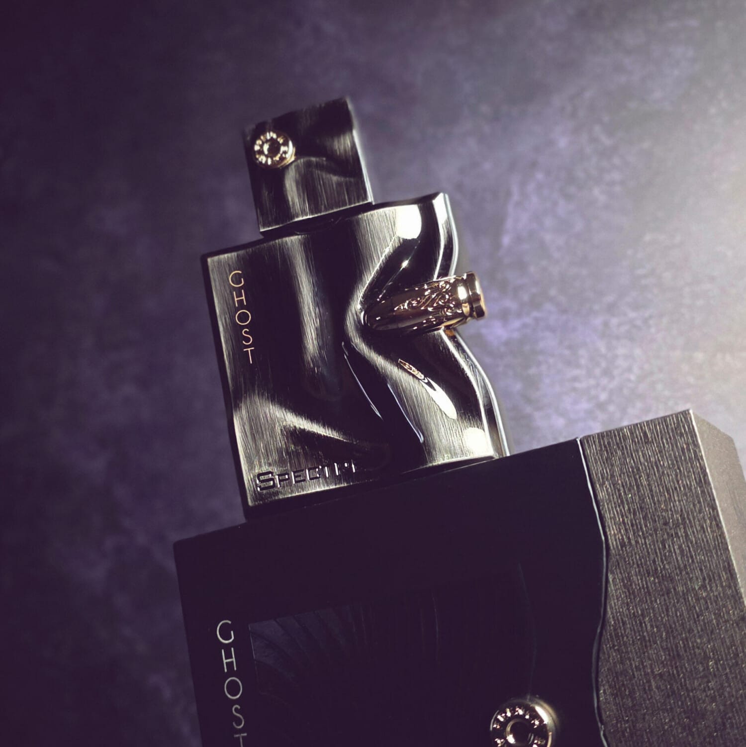 Spectre Ghost, on-skin / lifestyle