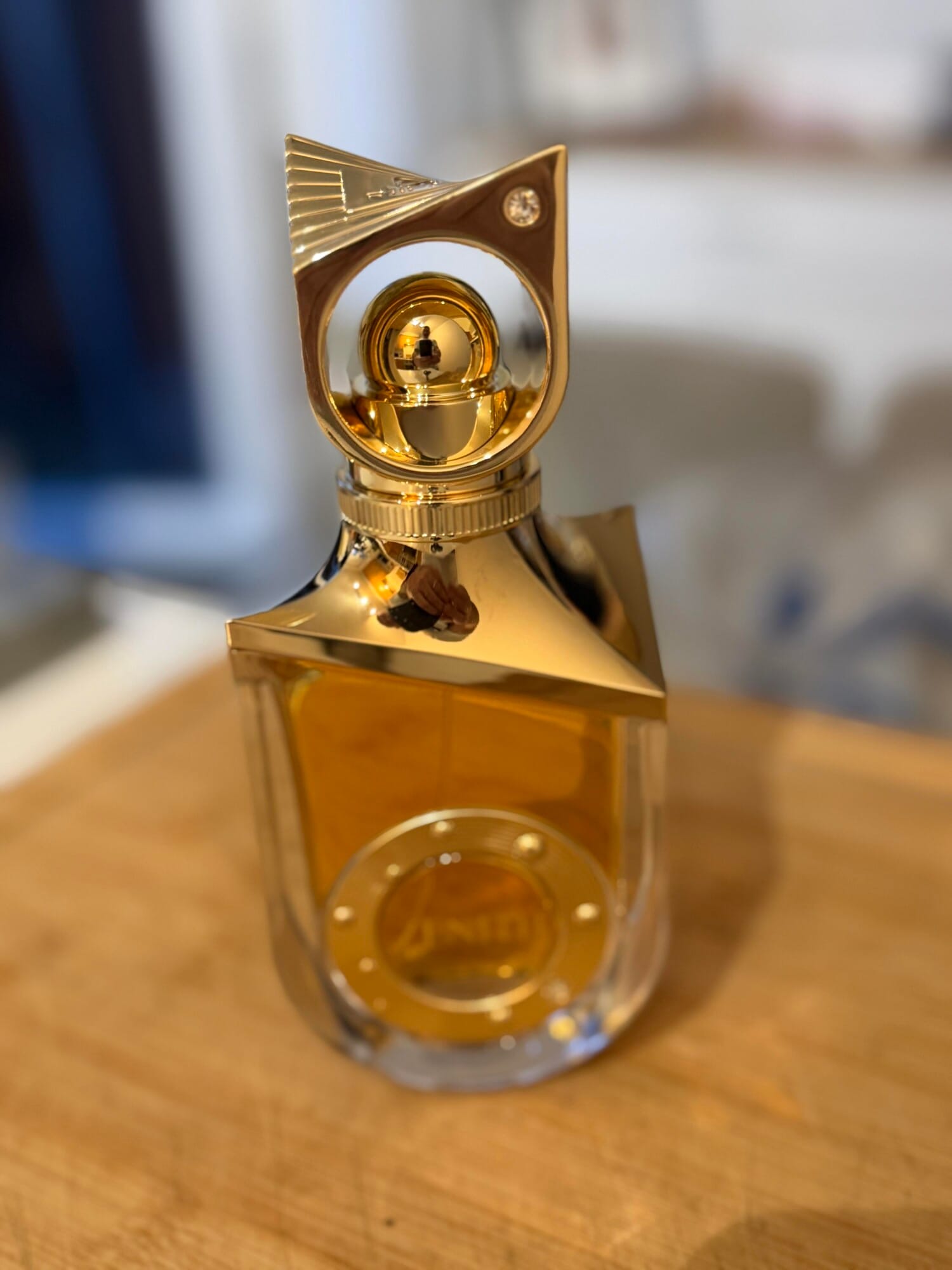 Zenith, bottle, angle