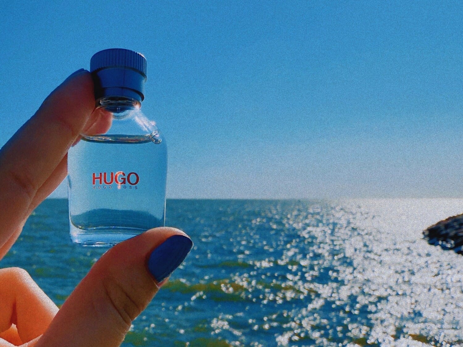 Hugo Man, bottle, angle