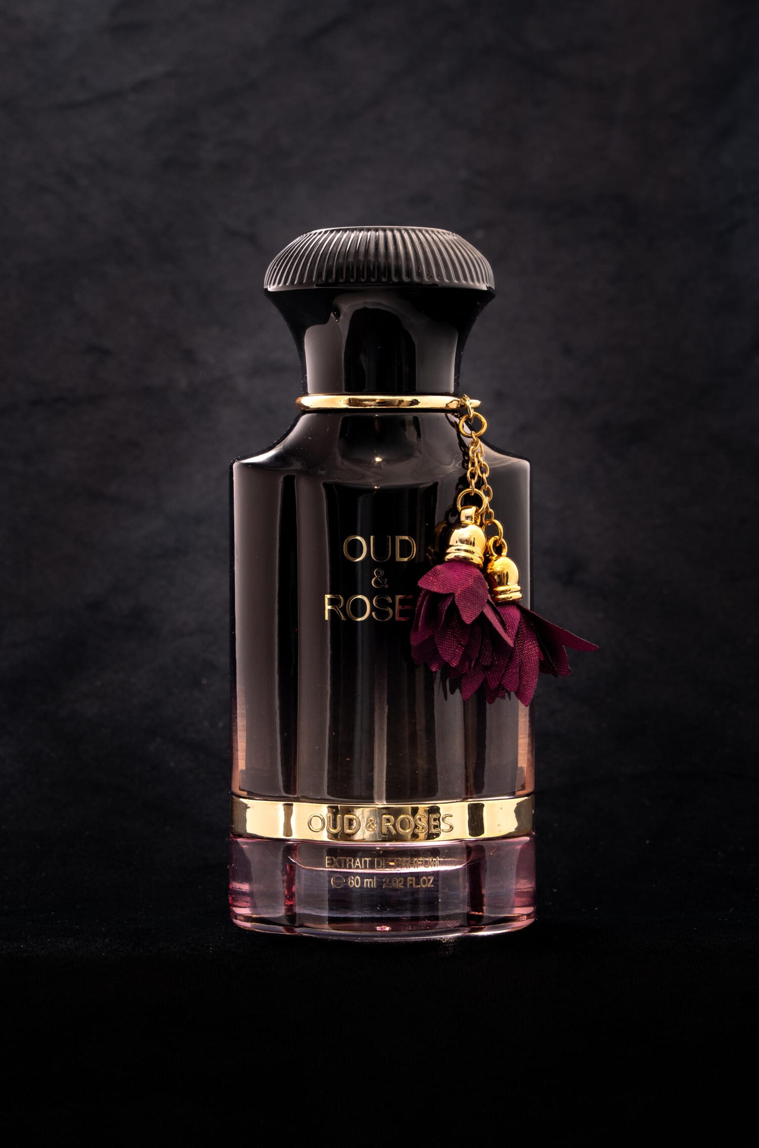 Oud & Roses, bottle, angle