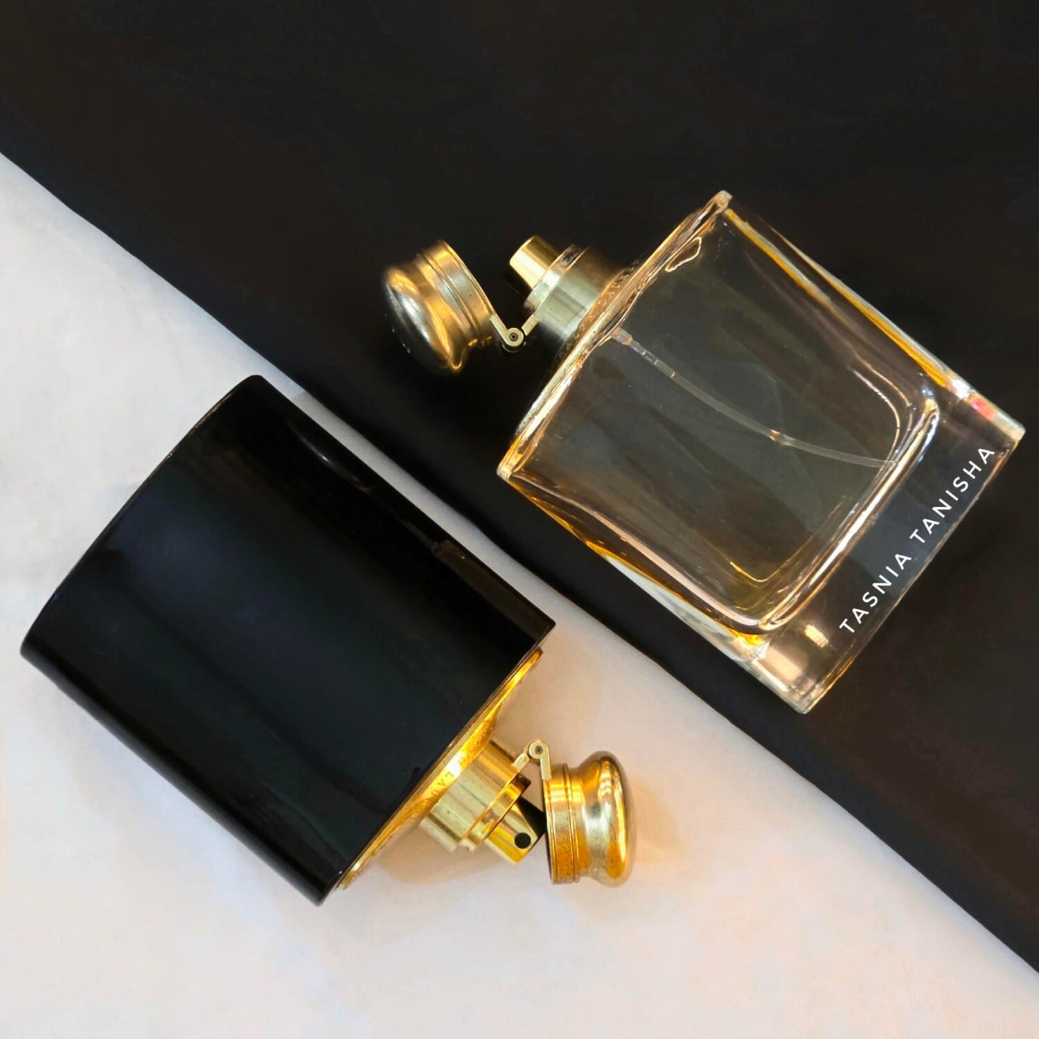 Woman by Ralph Lauren, bottle, angle